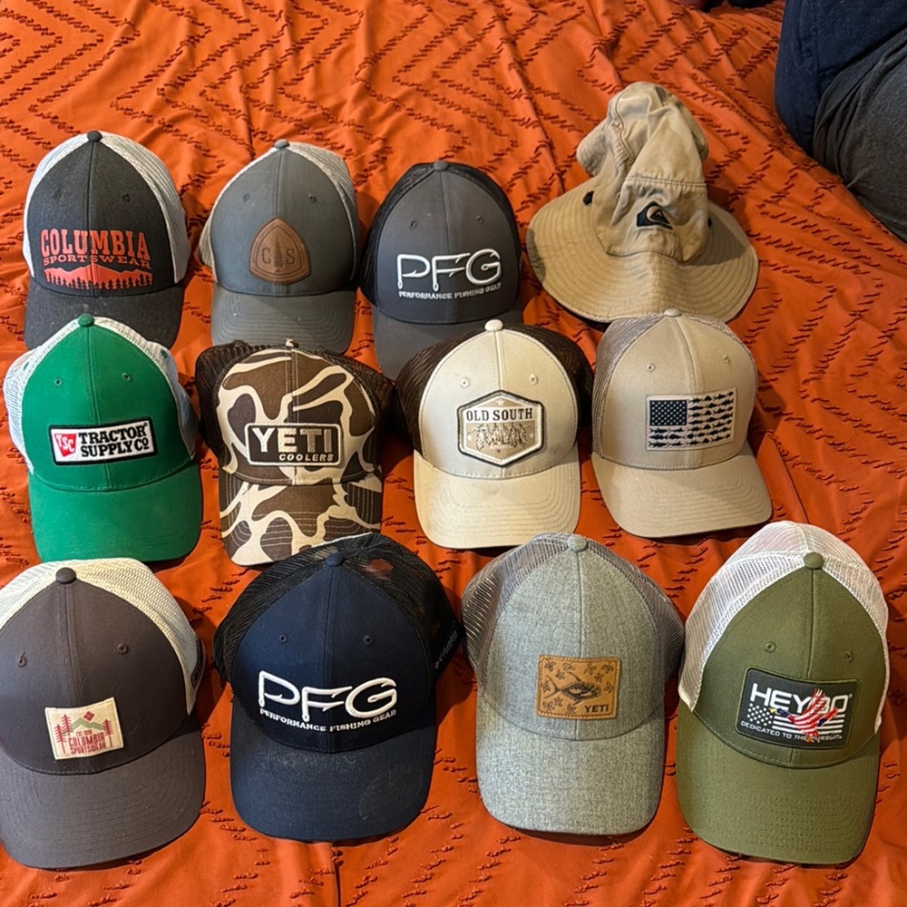 Columbia, Yeti, Old South Hey Bo Hat lot